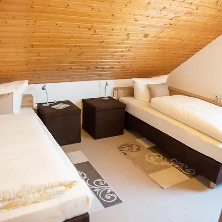 Gerald Reckert Apartmán *